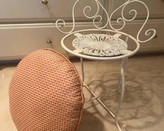 Vanity chairs are always needed