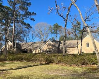 Welcome to 716 Wilderway