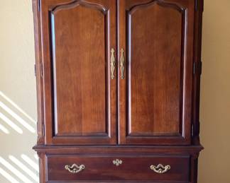 Thomasville Armoire