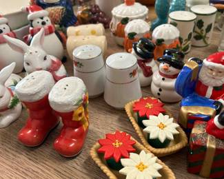 salt and pepper shakers