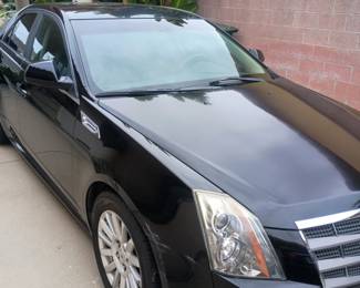2010 Cadillac CTS with 70,000 miles and a clean title. Call Robert at 714 499 4199 for additional info. 