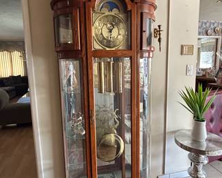 Ridgeway Curio Clock. 