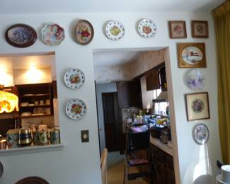Collectible plates