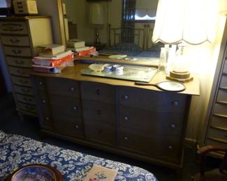 Pair of lingerie chests, vintage dresser & mirror, lamp