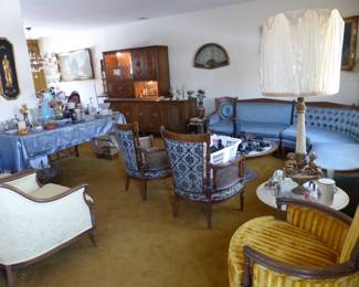 Vintage furniture & bric-a-brac