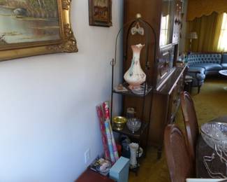 Etagere, bric-a-brac
