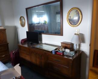 Vintage dresser with mirror