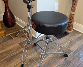 Drum stand and Tama drum throne