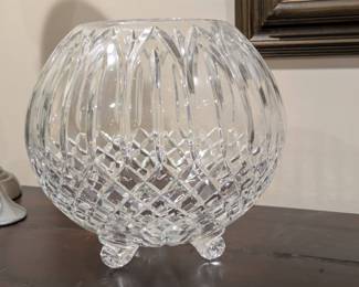 Gorgeous crystal bowl