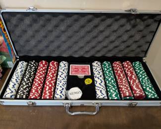 Poker chips case