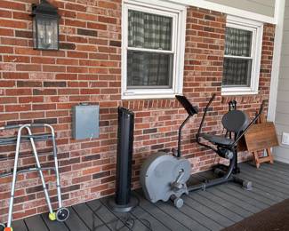 exercise equipment 