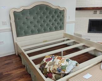 101	Guy Chaddock King Bed & Headboard	85" x 68"; 87" x 89"