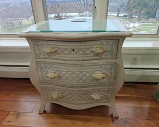 103	Pair of Italian Provincial Chests	27" x 17" x 28" each