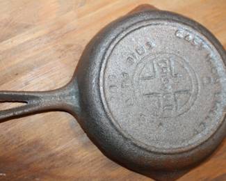 Griswold skillet (4-5")