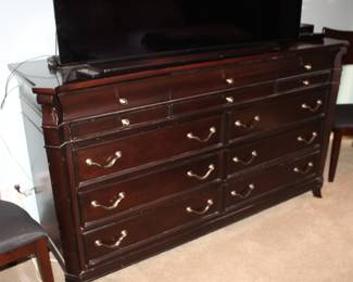 12-drawer dresser