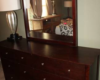 dresser with mirror