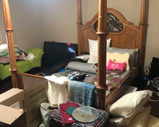 Thomasville 4 piece bedroom set