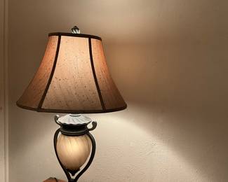 Absolutely gorgeous lamp.  Lights up three ways.