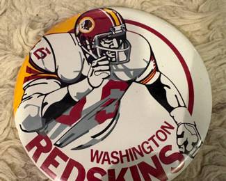 Large Washington fan button