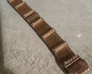 Vintage mesh/pearl bracelet