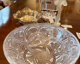 Lalique Pinson centerpiece bowl