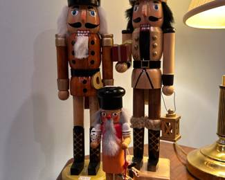 Nutcrackers 