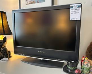 Sony Bravia 23' LCD Tv
