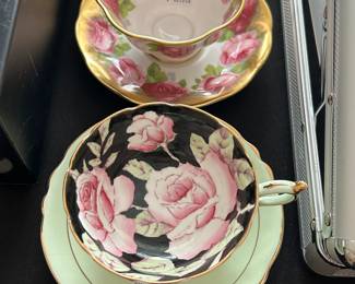 Tea cups and Saucers 