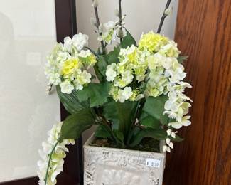 Planters, Faux Plants 