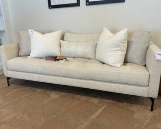 (WL) Uttermost Revelation Sofa