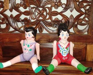 Lupitas! You’ll find some vintage Tonala pottery some Mexican tin and other Mexican folk art 