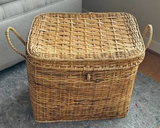 Rattan Blanket Basket With Blankets