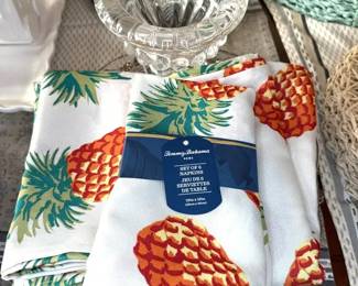 Kitchen Decor Tommy Bahama Napkins, Glass Cake Plate, Footed Bowl and Tray 