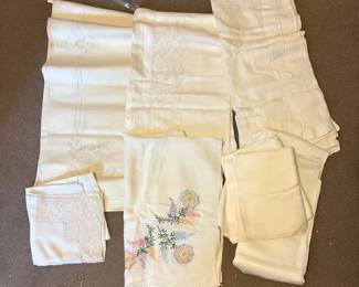 Vintage Table Linens