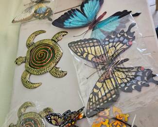 New tin wall art items $3,4 each