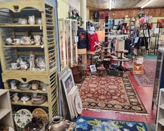 Great finds, so much to look thru!