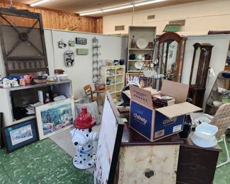 Vintage screen door, artwork, home decor, great vintage finds