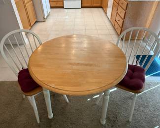 KITCHEN TABLE W/ 2 CHAIRS