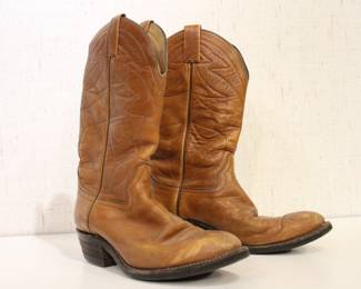 O'Sullivan Ortho Ease brown leather boots, Hondo Boots El Paso, Texas made in Mexico, mens size 9. This item can be shipped.