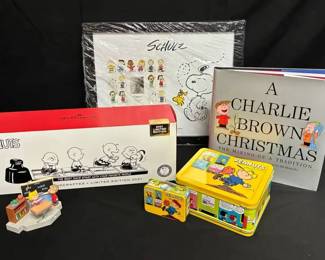 SH107Peanuts  A Charlie Brown Christmas And More