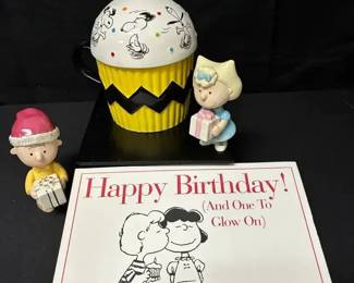 SH214Peanuts Lenox Figurines  Happy Birthday