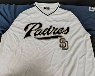 SH212SD Padres Sports Memorabilia 