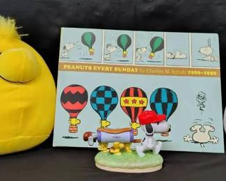 SH145Peanuts Every Sunday