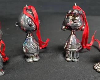 SH184Lunt Silver Peanuts Ornaments 