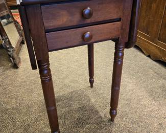 Early dropleaf work stand