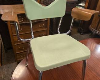 Mid century modern arm chair.