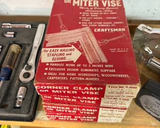 Corner Clamp / Miter Vise