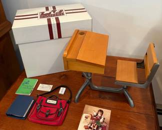 Mollys School DeskAccessories