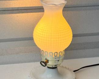 71 VintageWhiteMilkGlassHobnailHurricaneLamp