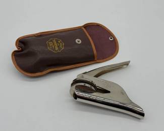 38 VintageHandheldOfficialPocketSealEmbosser